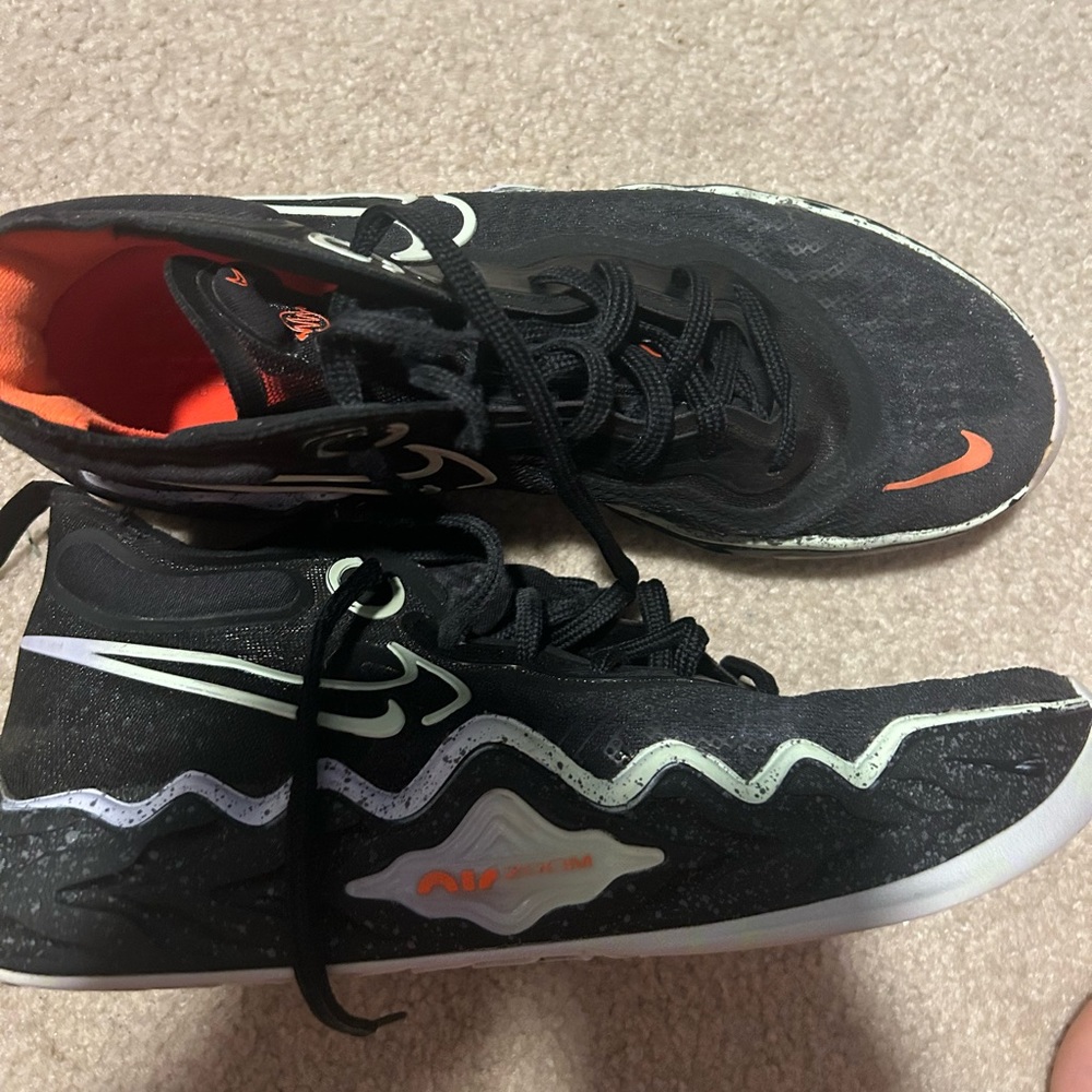 Nike mens basketball
